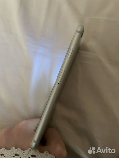 iPhone 6S, 64 ГБ