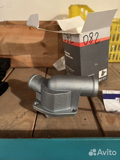 Крышка термостата