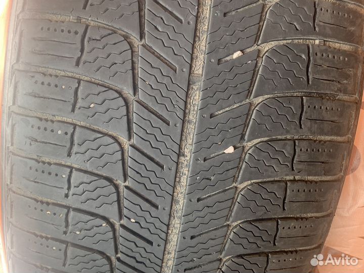 Michelin X-Ice 225/60 R17 99B