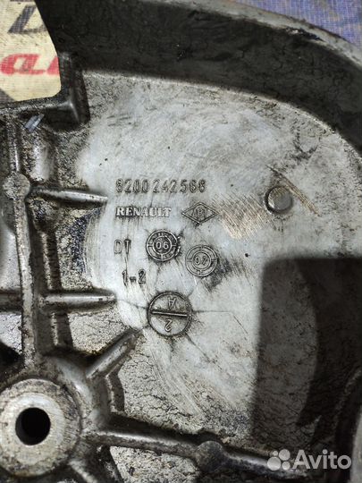 Кожух грм Renault Megane 2 K4M