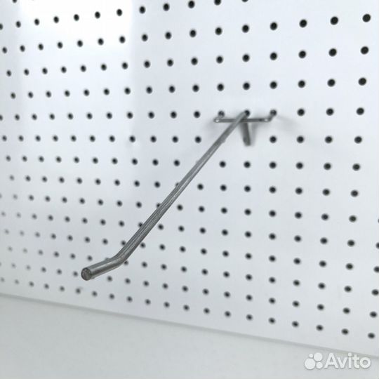 Крючок для перфорированной панели до 6 мм одинарн