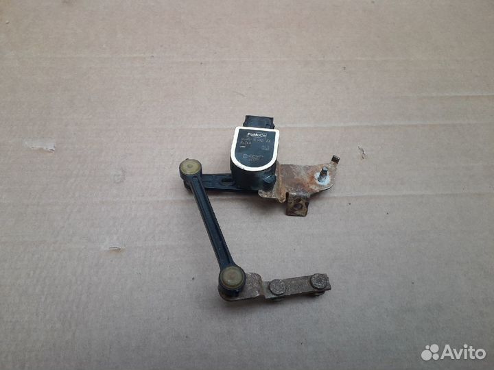 Датчик кузова задний левый Ford Galaxy II