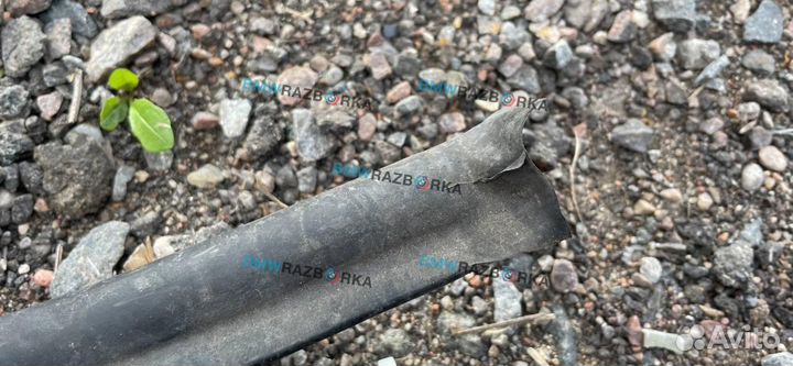 Уплотнитель подкапотного пространства BMW X5