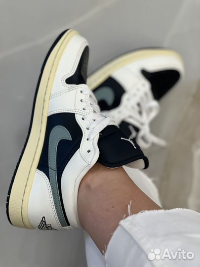 Nike air jordan 1 low оригинал