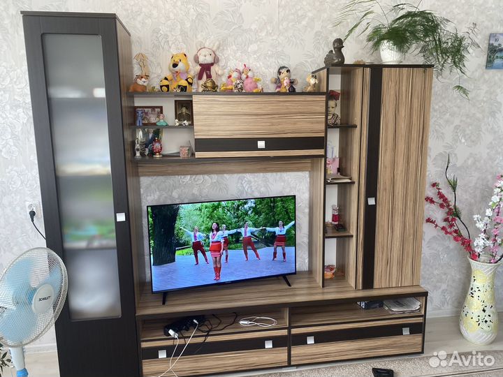 Стенка в гостиную