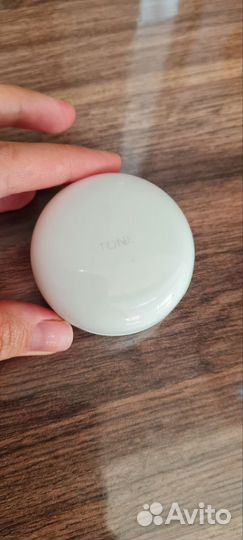 Lg tone Free Meridian наушники