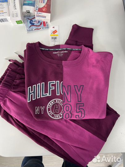 Tommy Hilfiger костюм женский оригинал