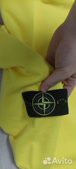 Stone island свитшот жёлтый