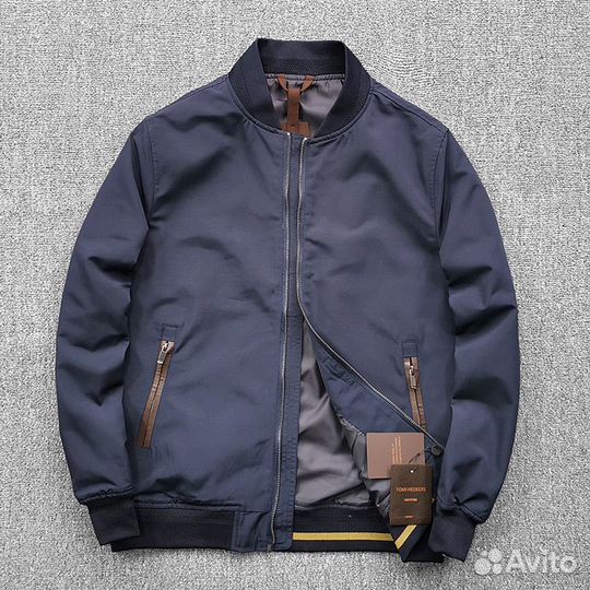 Бомбер мужской (мужская куртка / ветровка)