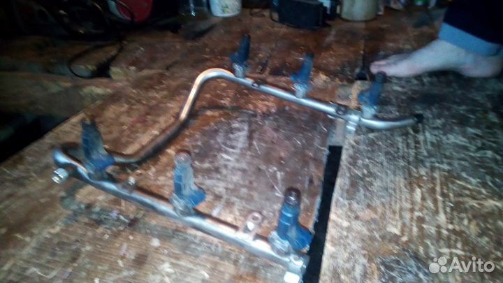 Рампу с форсунками