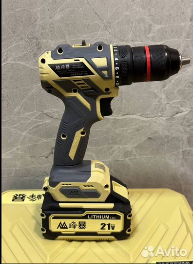 Бесщеточный шуруповерт оригинал