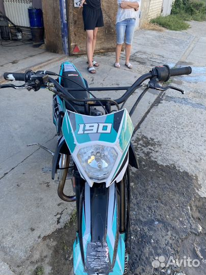 Sharmax motors Power Max 190