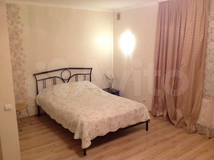 1-к. квартира, 43 м², 2/5 эт.