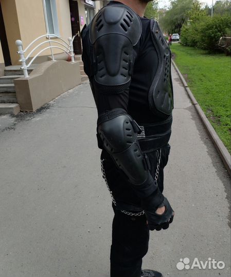 Вело/мото защита черепаха XL