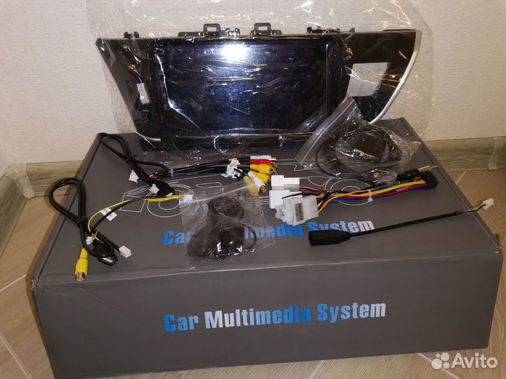 Штатное головное устройство для Toyota CorollaE180