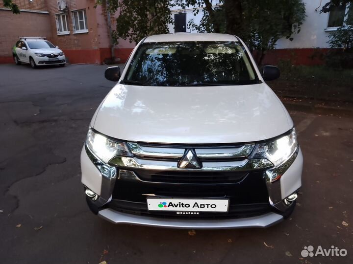 Mitsubishi Outlander 2.0 CVT, 2016, 167 542 км