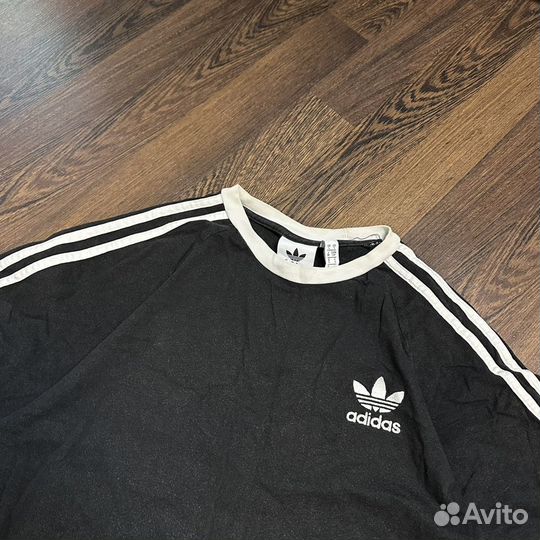 Футболка Adidas