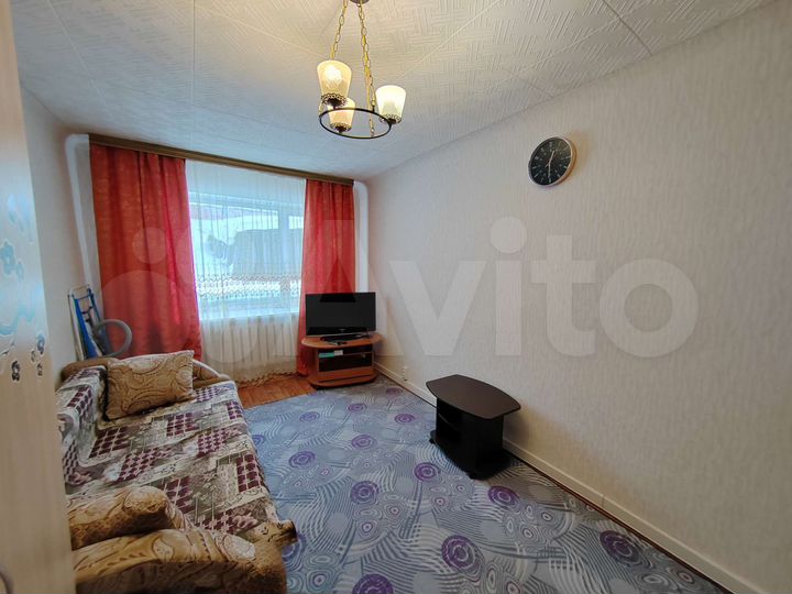 2-к. квартира, 42 м², 1/2 эт.