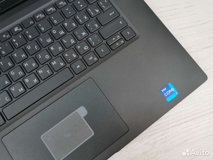 Ноутбук новый dell Latitude 7520
