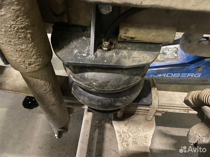 Пневмоподвеска BAW Fenix 1044 передняя ось