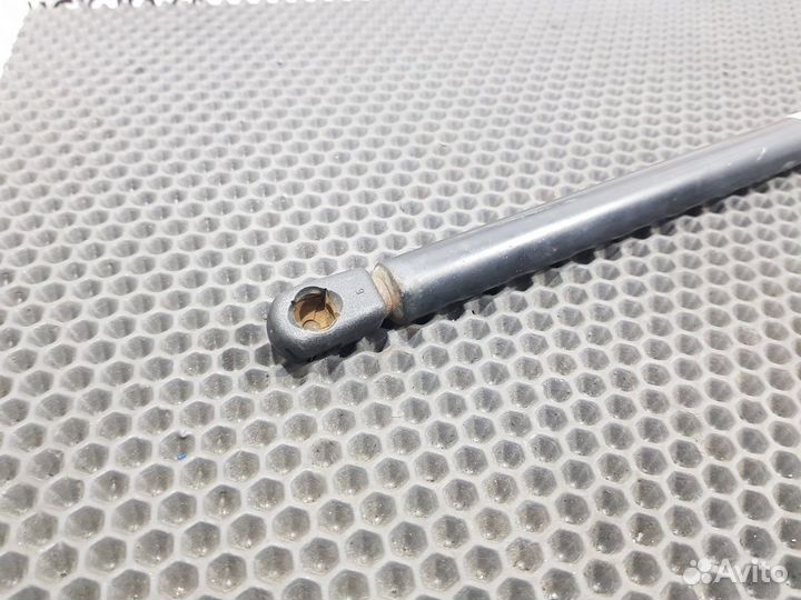 1372540 Амортизатор капота Daf CF, Daf XF105