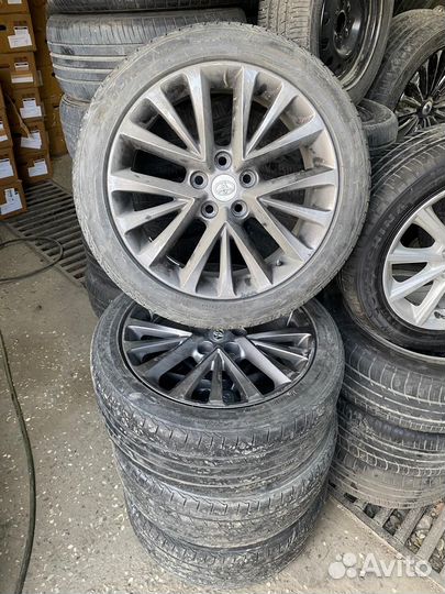 Колеса на toyota camry r18