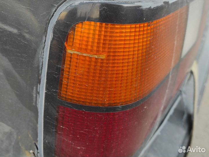 Фонарь задний левый volvo 440