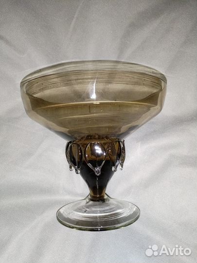 Ваза для фруктов цветное стекло