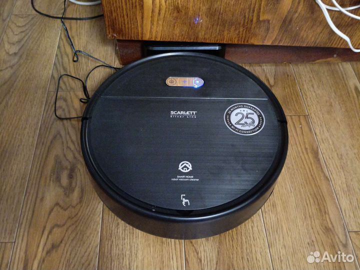 Продам робот пылесос