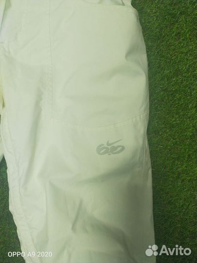 Горнолыжные сноубордические брюки Nike женские