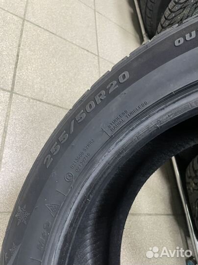 Tracmax X-Privilo S500 255/50 R20 109T