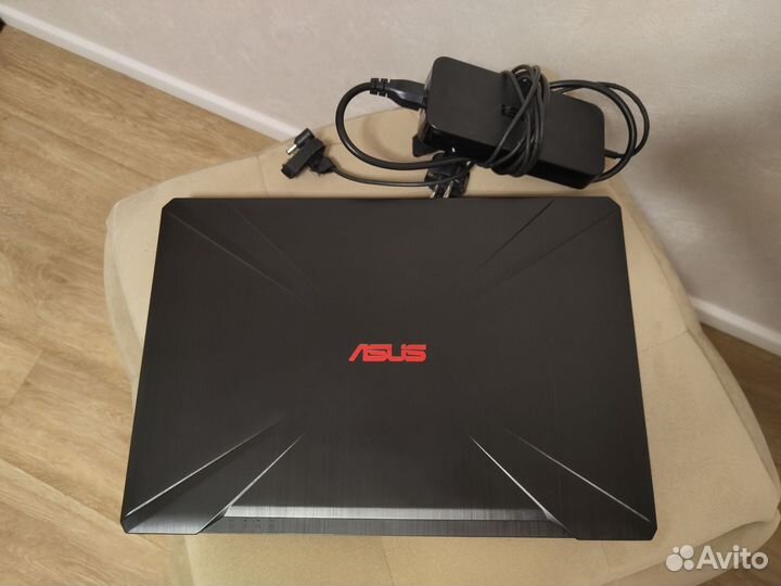 Игровой ноутбук Asus fx504g i5 8300H GTX 1050