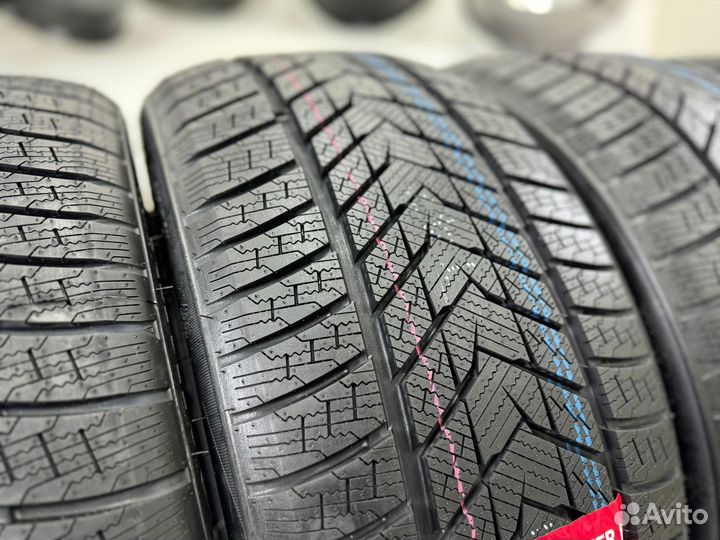 Fronway IceMaster II 275/40 R20 106H