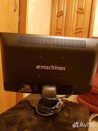 Монитор для компьютера