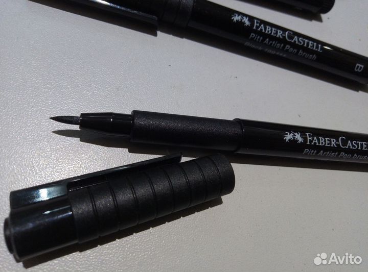 Ручка - кисть Faber - Castell Черная