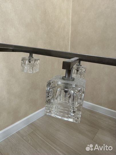 Светильник потолочный