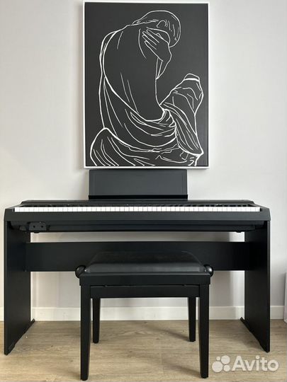 Yamaha P125, 88-клавишное цифровое пианино