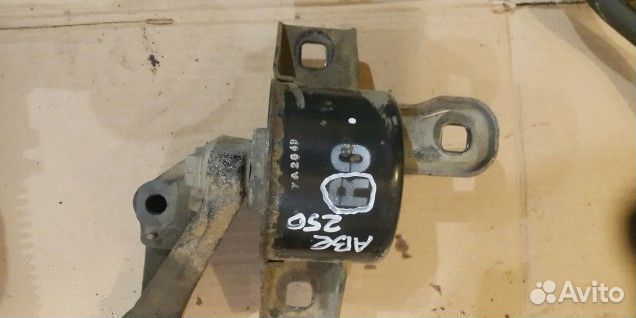 Подушка двигателя правая Шевроле Авео Т250