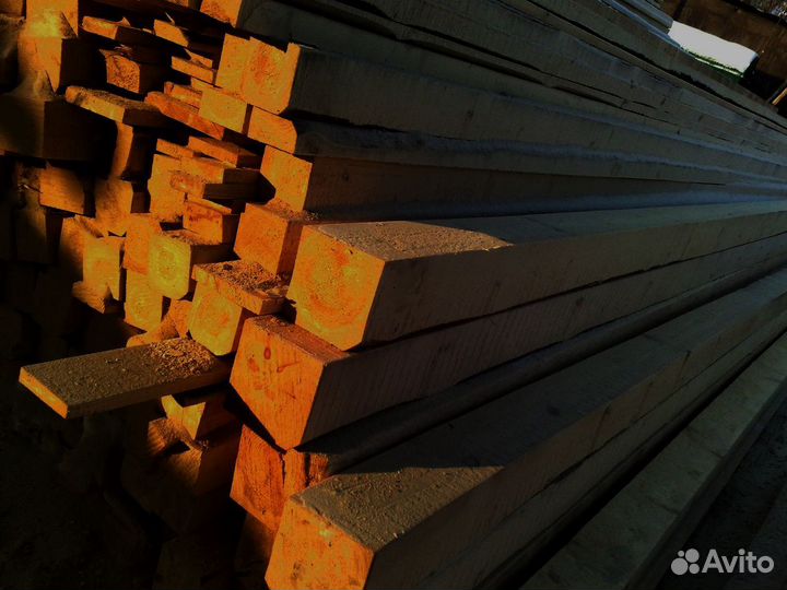 Брус из сосны для надежного строительства