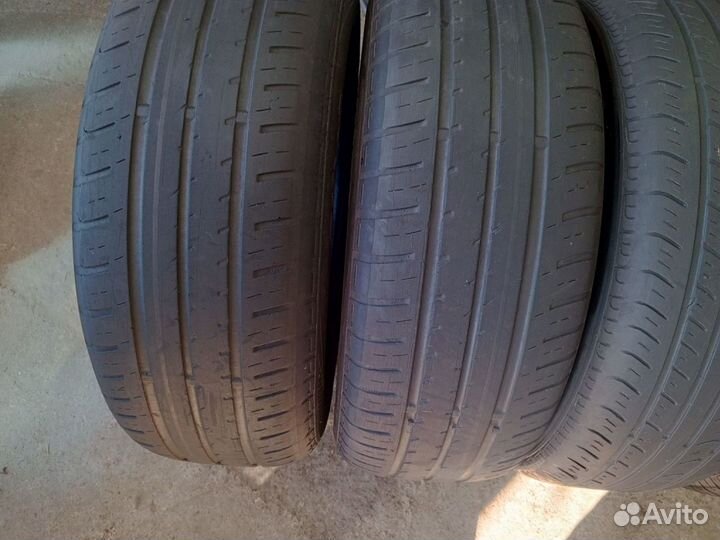 Hankook Optimo ME02 205/65 R15 94H