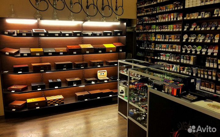 Табачный магазин в оживленном районе