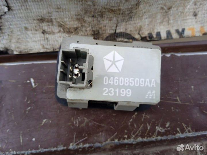 Кнопка корректора фар Газ Волга Сайберг (б/у)