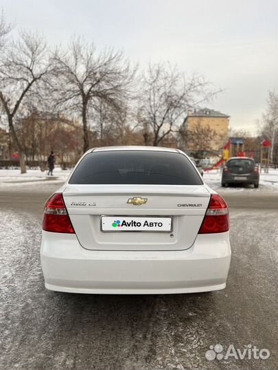 Chevrolet Aveo 1.4 AT, 2011, 64 230 км