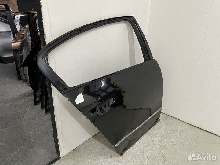 Volkswagen passat b6 дверь