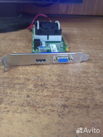 Видеокарта AMD radeon r5 235