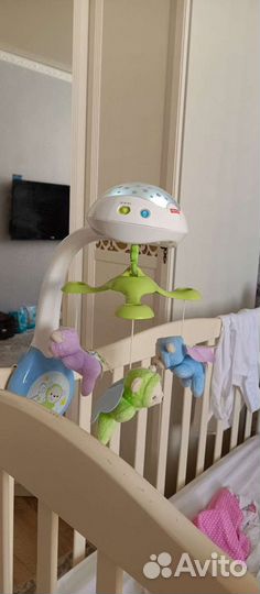 Детский мобиль для новорожденных на кровать