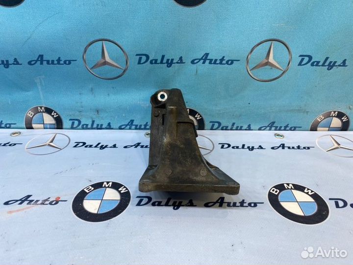 Кронштейн двигателя левый Bmw 330I E46 LCI купе