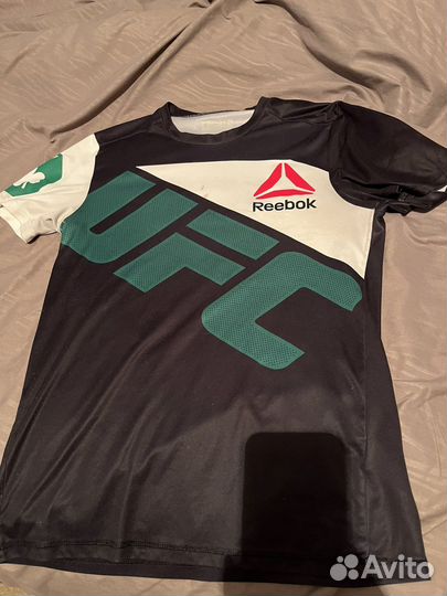 Футболка reebok mcgregor