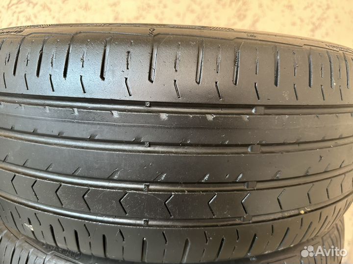 Continental ContiPremiumContact 5 215/55 R17