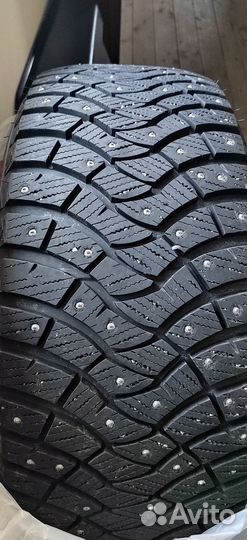 Dunlop GrandTrek Ice 03 255/55 R18